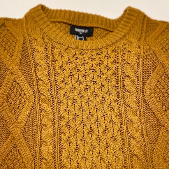 Sweater - Picture 3 of 3